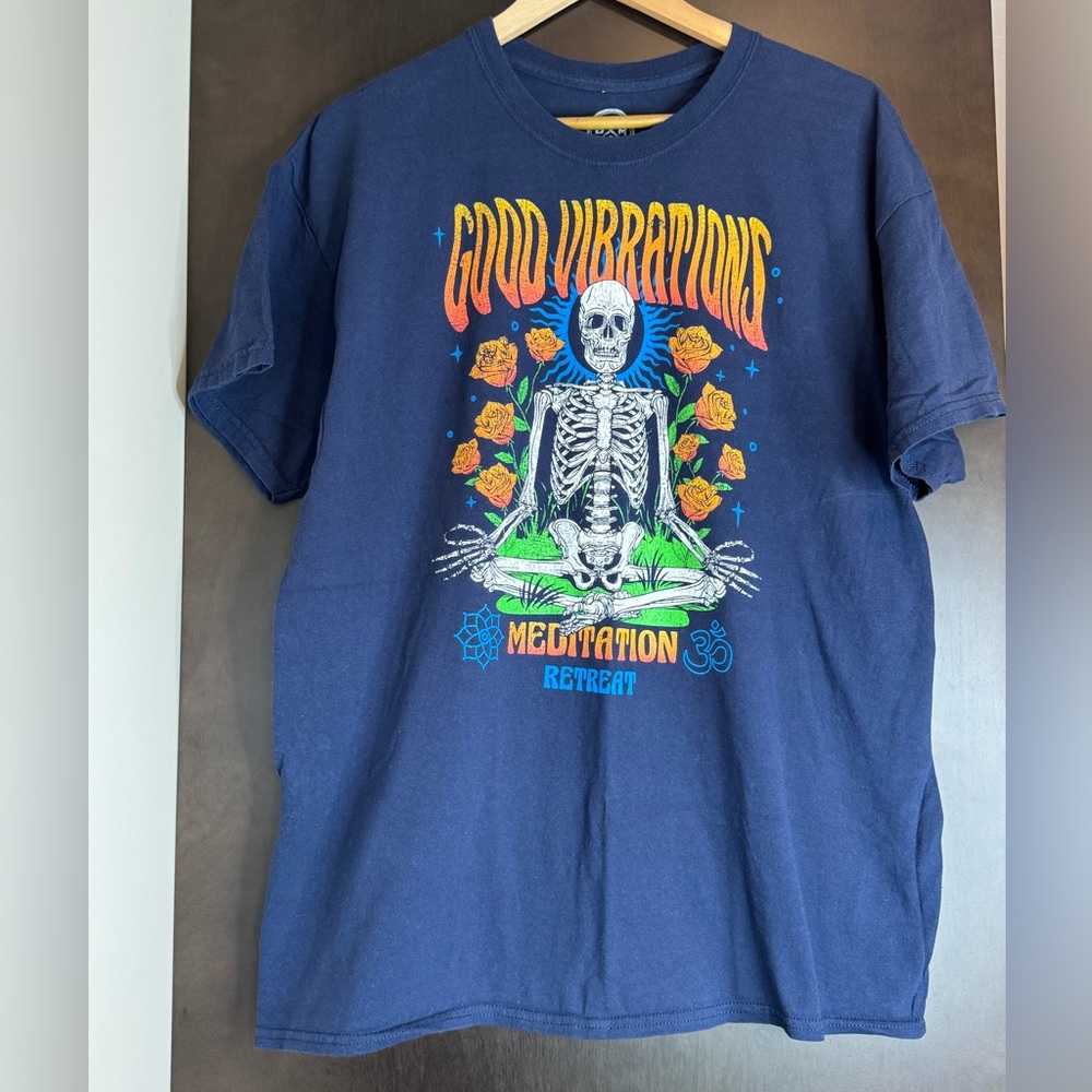 NWOT DOM Men’s Good Vibrations Navy Blue T-Shirt